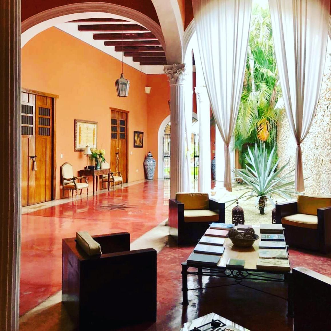 Hotel Hacienda Merida Vip Bagian luar foto
