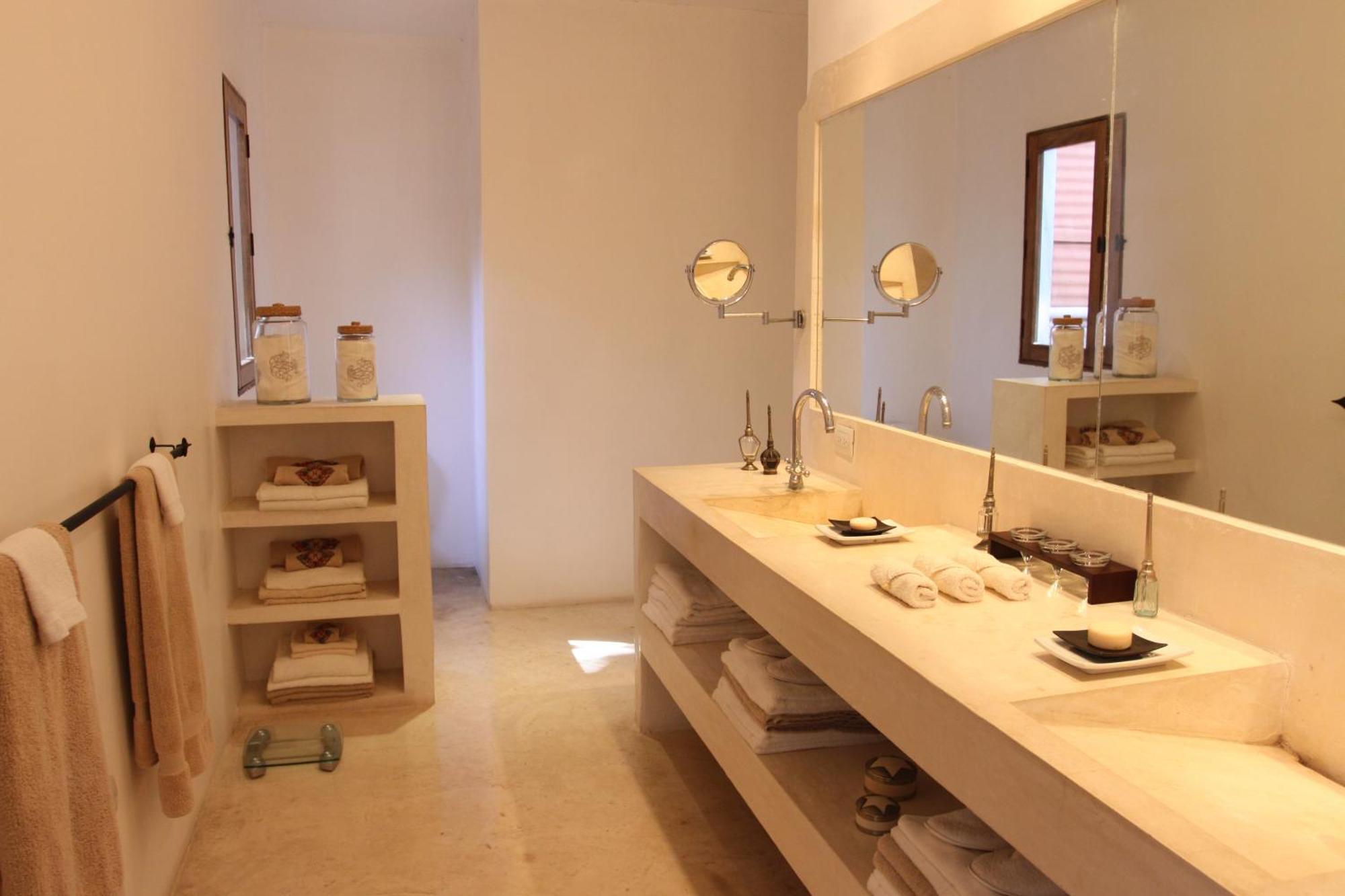 Hotel Hacienda Merida Vip Bagian luar foto