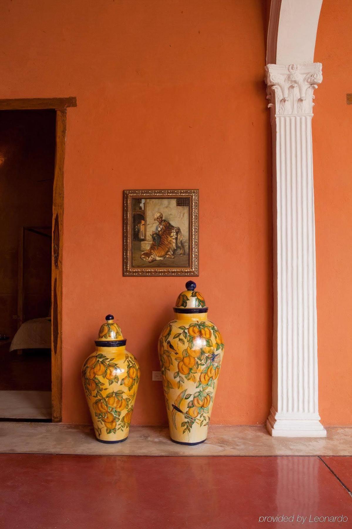 Hotel Hacienda Merida Vip Bagian luar foto